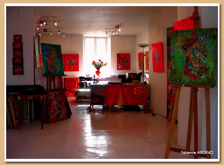 intérieur atelier ARDINO'S ART GALLERY